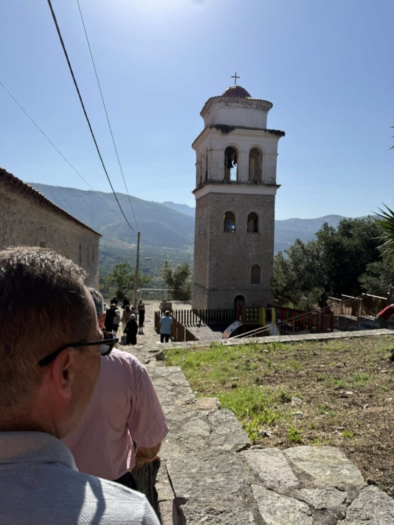 Mitropoliti i Gjirokastrës Nathanaili inaguron kishën e të Gjithë Shenjtorëve  në Himarë - photo 6