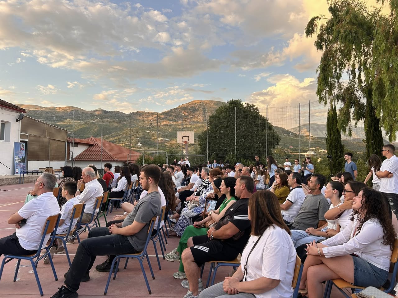 Shkolla ortodokse mbyll vitin shkollor 2025–2026 me ceremoni diplomimi - photo 1