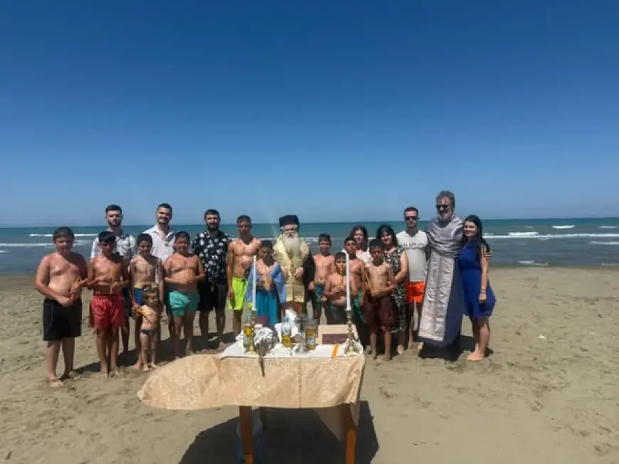 13 besimtarë pagëzohen në kampin ditor të Apollonisë dhe Fierit - photo 1