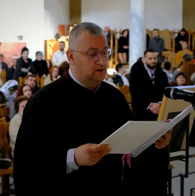 Theodor Peci drejton shkollën e parë të muzikës bizantine në Tiranë - photo 2