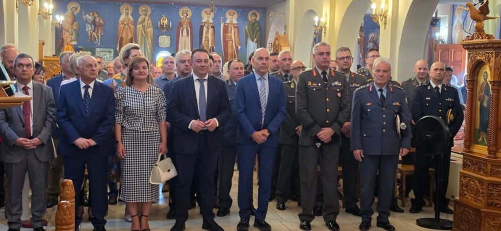 Mijëra besimtarë nderuan Shën Paisin në Konicë - photo 5