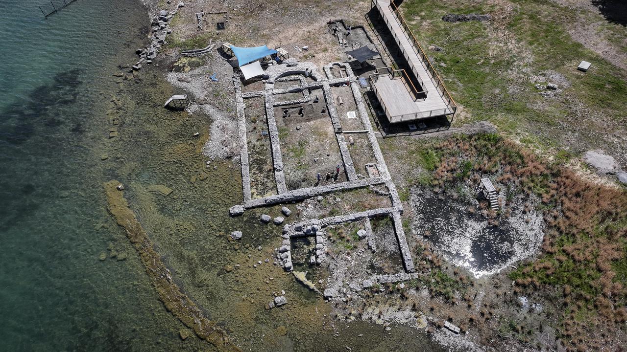 Arkeologët zbuluan mbetje të kishës së Nikeas në Iznik - photo 1