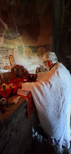 Festa e Shën Kozmait dhe Shën Damianit u kremtua në Sërstan me kalendarin e vjetër - photo 4