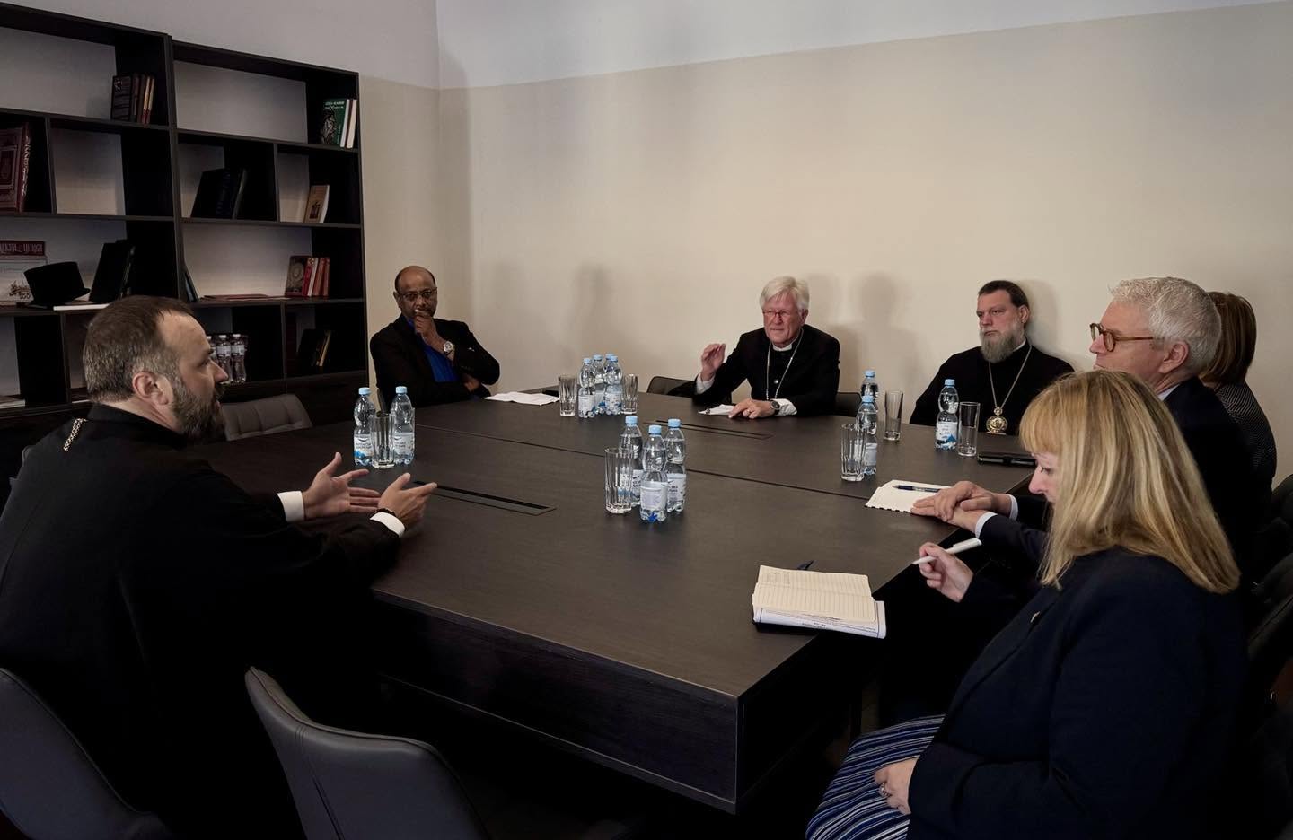 Delegacioni i Këshillit Botëror të Kishave takoi Epifanin në Kiev - photo 8