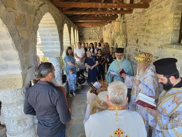 Mitropoliti Nathanail kremtoi Shën Marinën në Kulluricë të Finiqit - photo 3