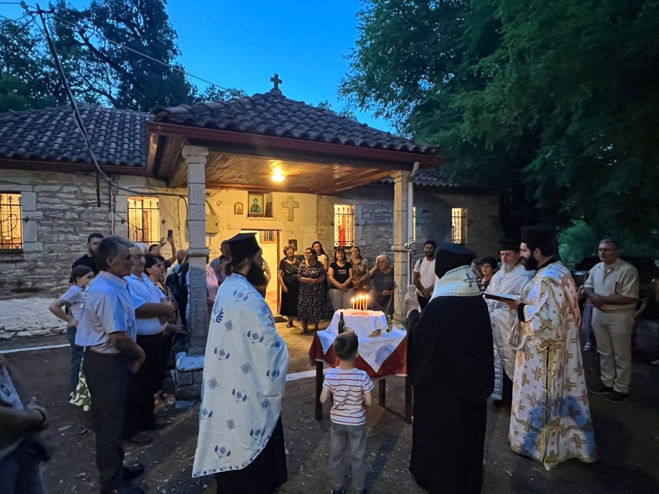 Festa e Shën Pandeleimonit u kremtua në Likomil të Dropullit - photo 6