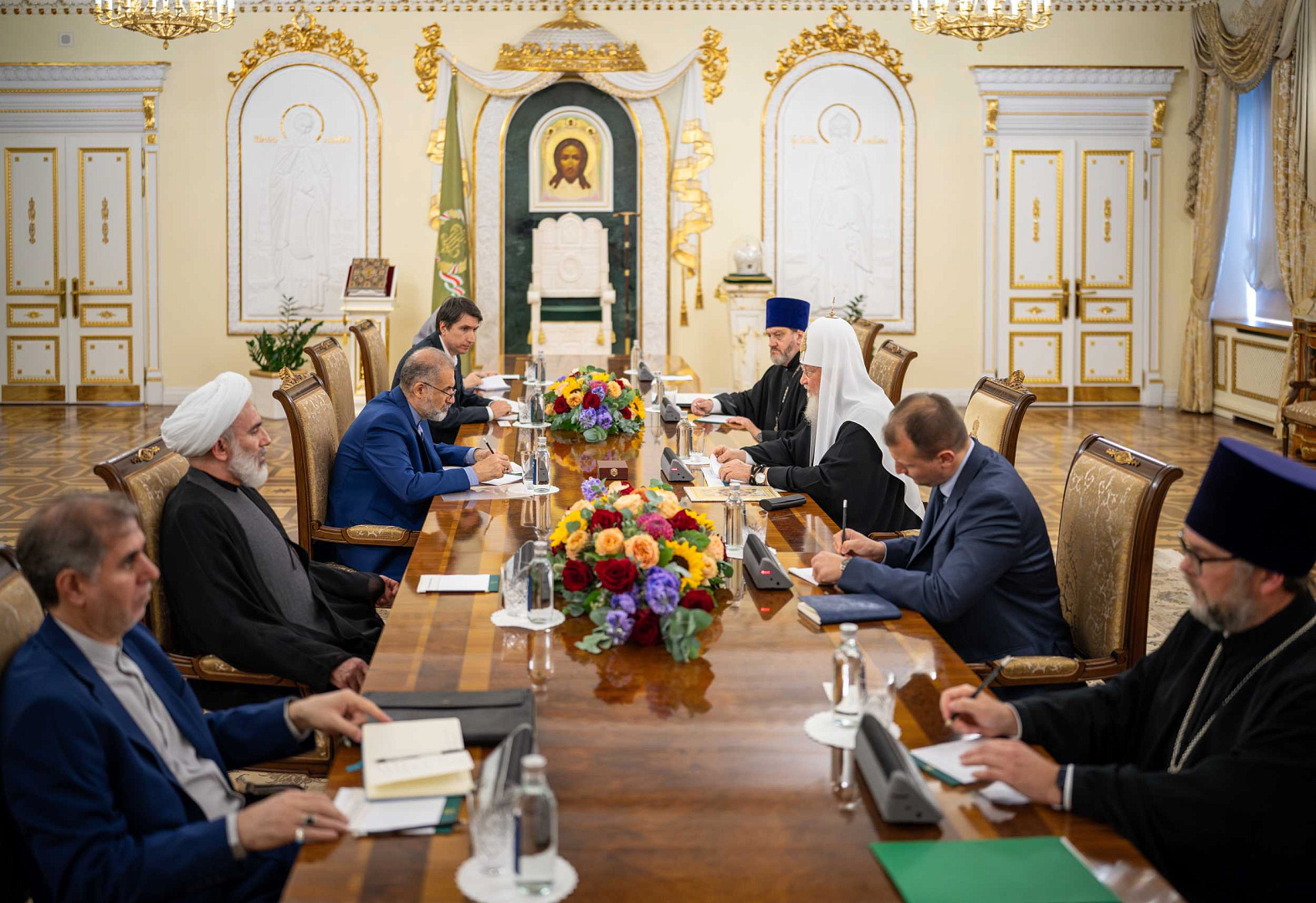 Ambasadori i Iranit takon Patriarkun Kirill, dorëzon mesazh mirënjohjeje - photo 2