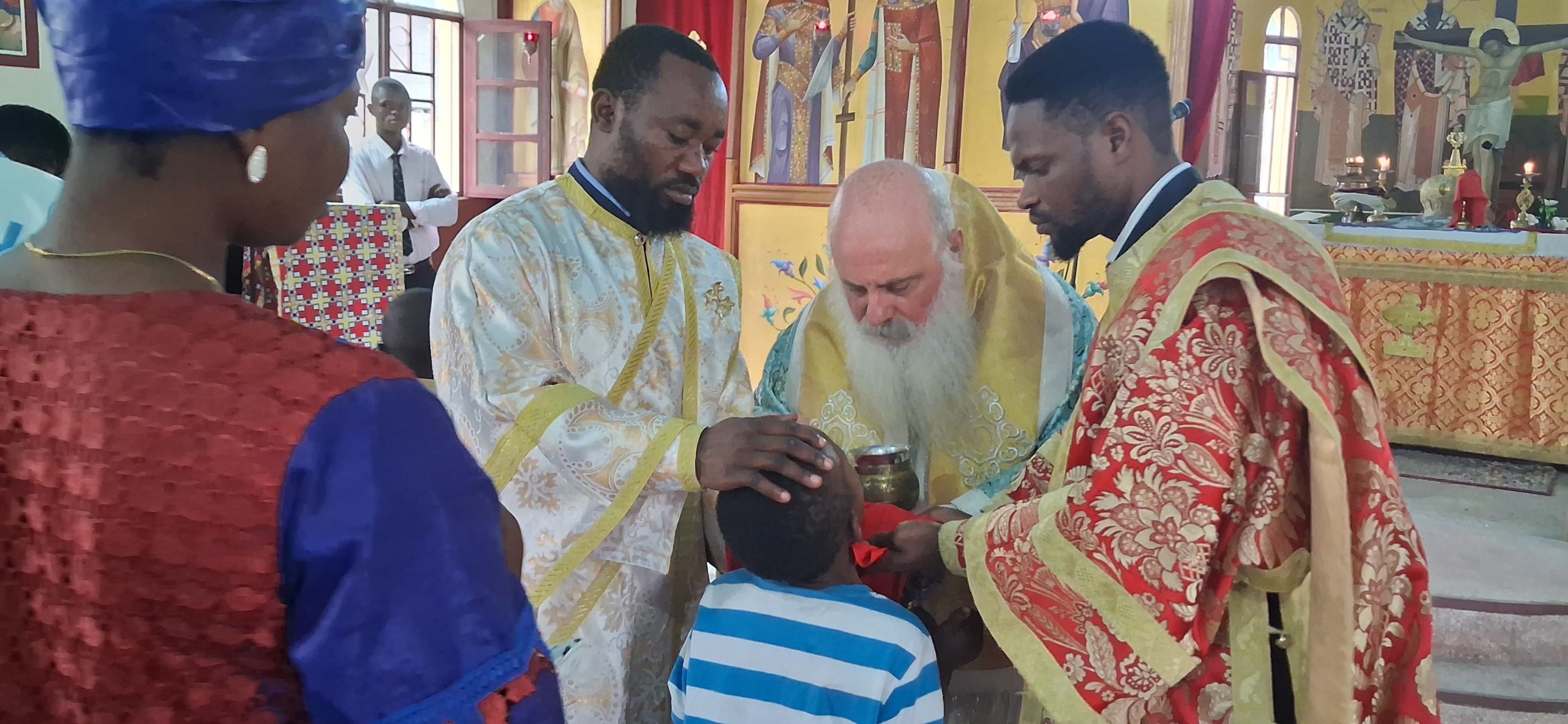 Mitropoliti i Kinshasës kreu Liturgjinë Hyjnore në Kongo - photo 4