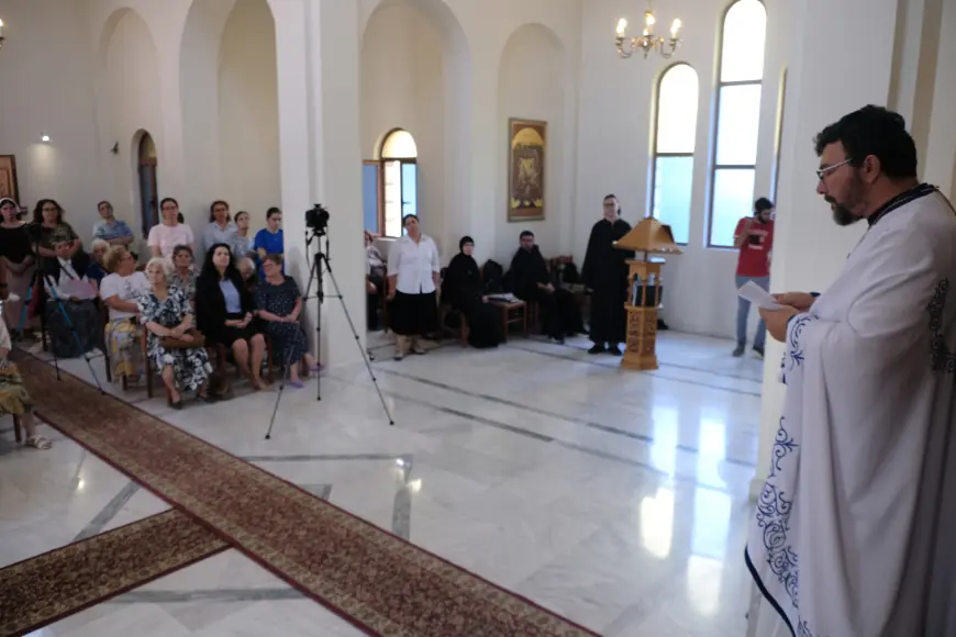 Kryepiskopi Joan kremtoi Shndërrimin e Zotit pranë Qendrës Thavor - photo 1