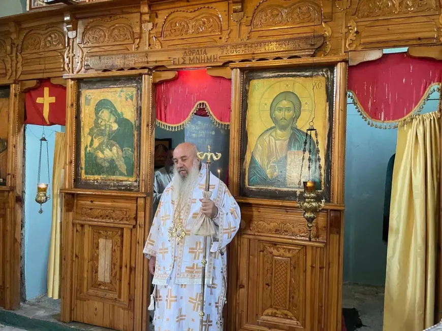 Gjirokastër: shërbesa të shenjta para festës së Fjetjes së Hyjlindëses - photo 2