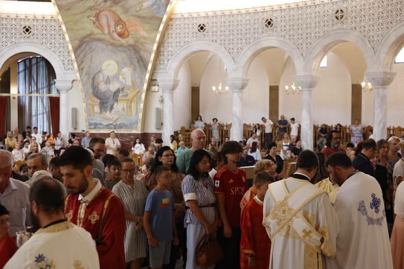 Kisha e Shqipërisë kremton Fjetjen e Hyjlindëses Mari - photo 2