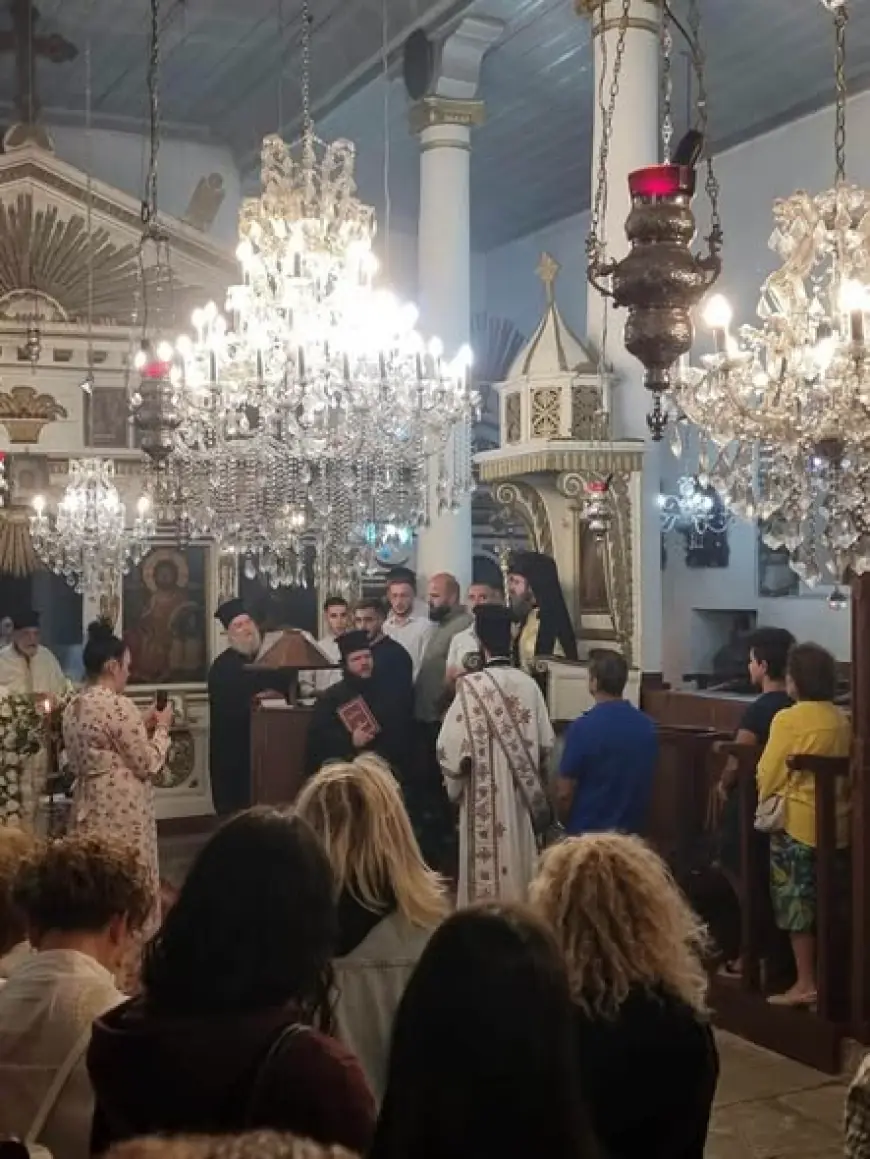 Kryepiskopi Joan kremtoi Mbrëmësoren e Fjetjes së Hyjlindëses në Imbros - photo 3