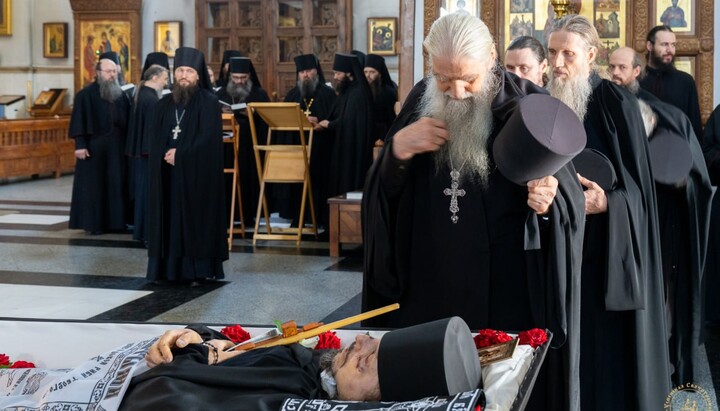 Moment nga varrimi.
