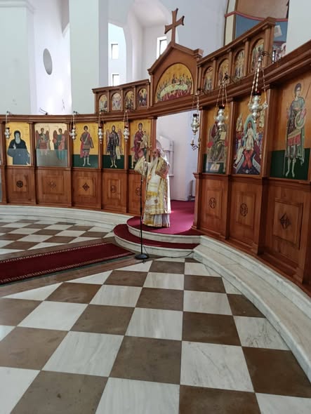 Mitropoliti Nathanail kryeson Liturgjinë në Gjirokastër - photo 3