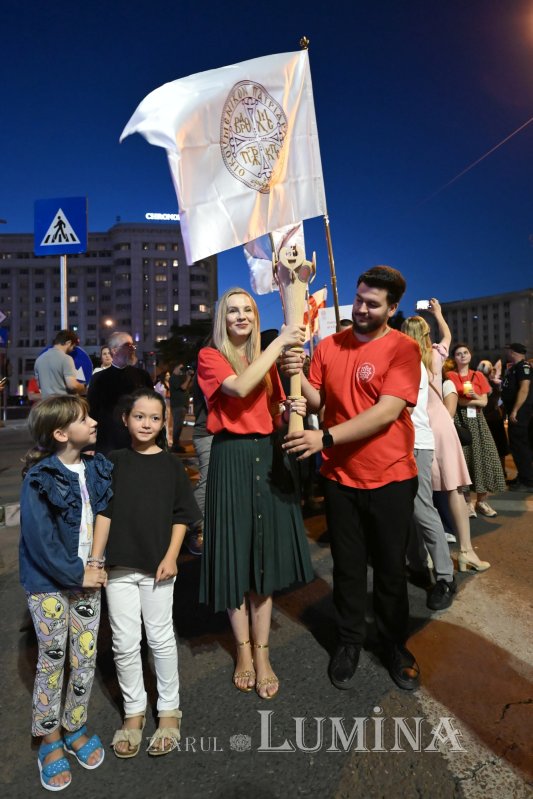 Patriarku Daniel bekon të rinjtë e ITO 2026 në Bukuresht - photo 14