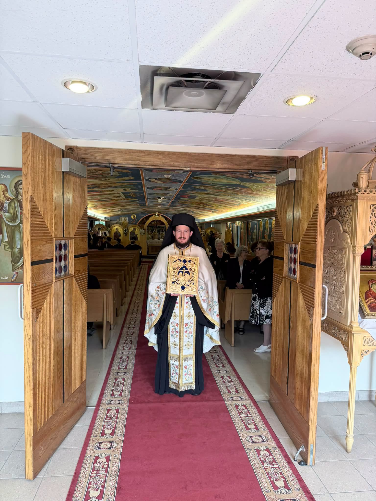 Kryepiskopi i ri i Kanadasë, Apostoli, mbërriti në Toronto - photo 17