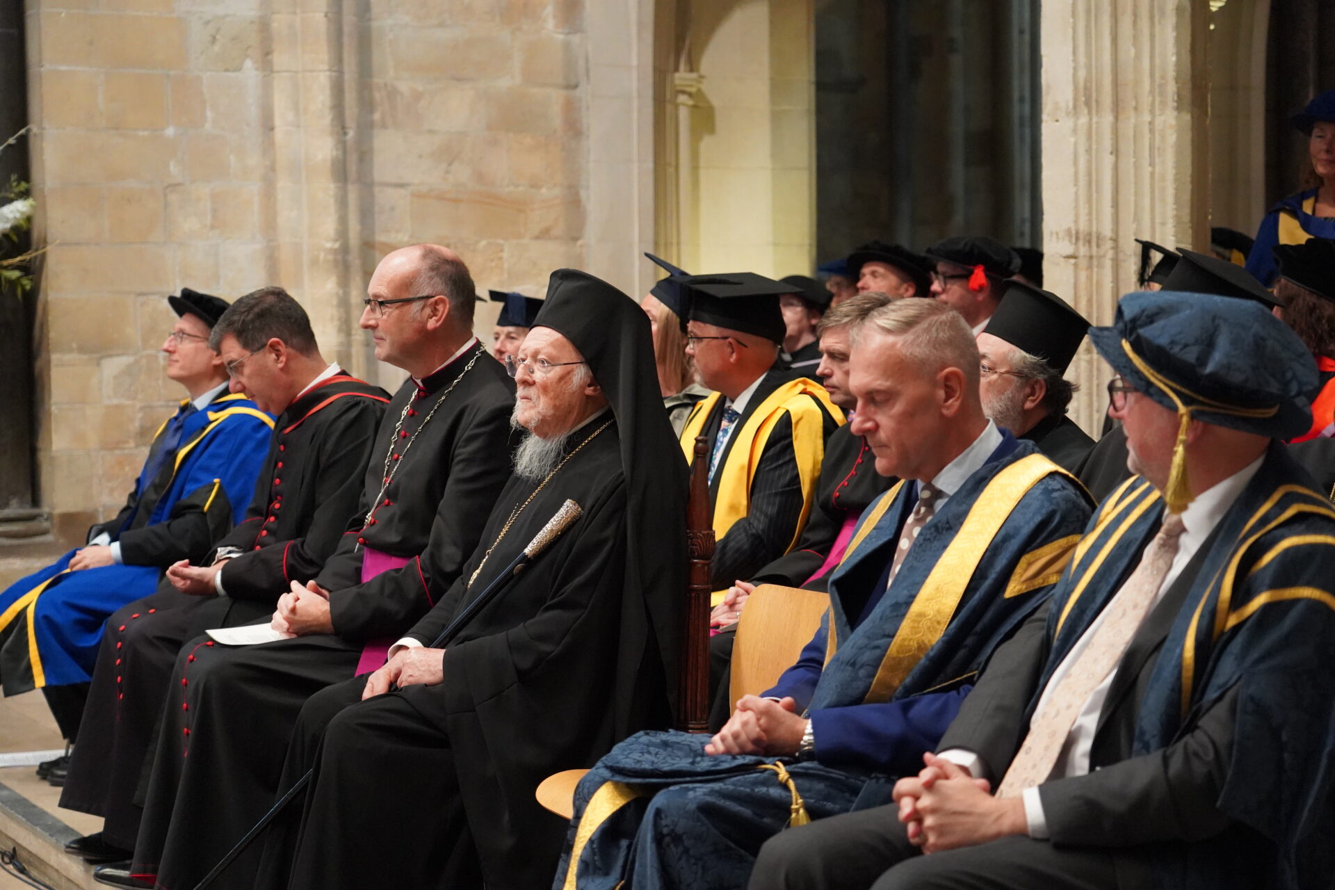 Patriarku Ekumenik Vartholomeu nderohet doktor honoris causa në Chichester - photo 4