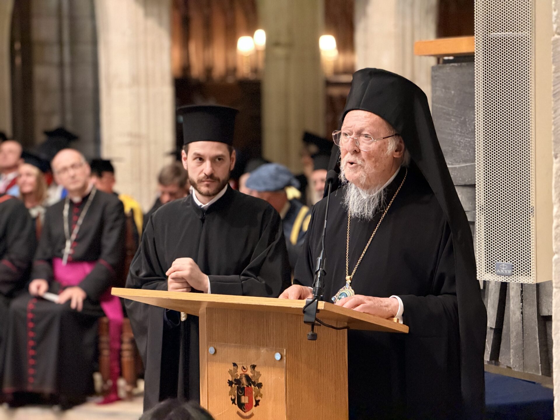 Patriarku Ekumenik Vartholomeu nderohet doktor honoris causa në Chichester - photo 9