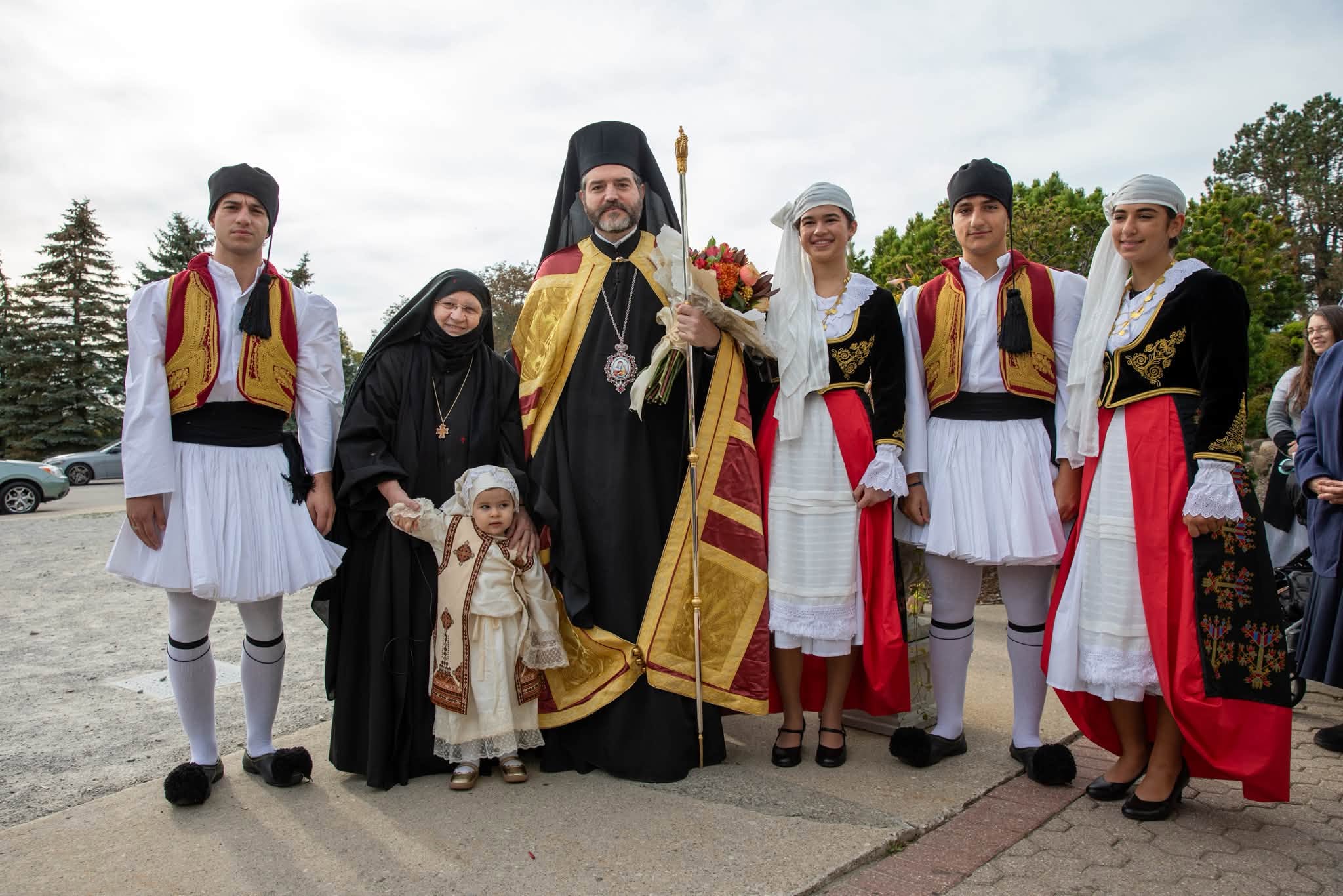 Kryepeshkopi Apostolos vizitoi manastirin e Shën Kozma Etolosit në Bolton - foto 2