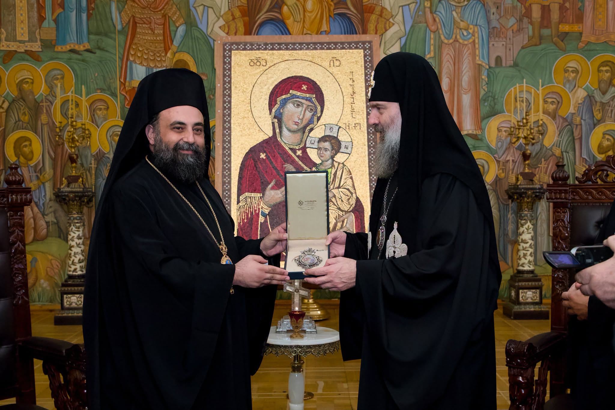 Patriarku Shio III priti përfaqësues të Kishave Ortodokse në Tbilisi - foto 10
