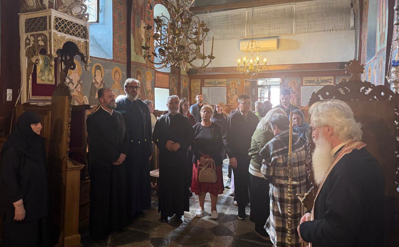 Enoria e Shën Gjergjit në Fier zhvilloi pelegrinazh në Artë dhe Nafpaktos - foto 4