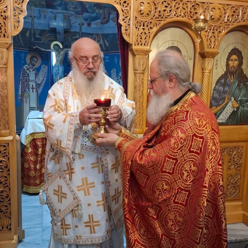 Mitropoliti Nathanail shenjtëroi kishën e Shën Parashqevisë në Terihat - foto 3