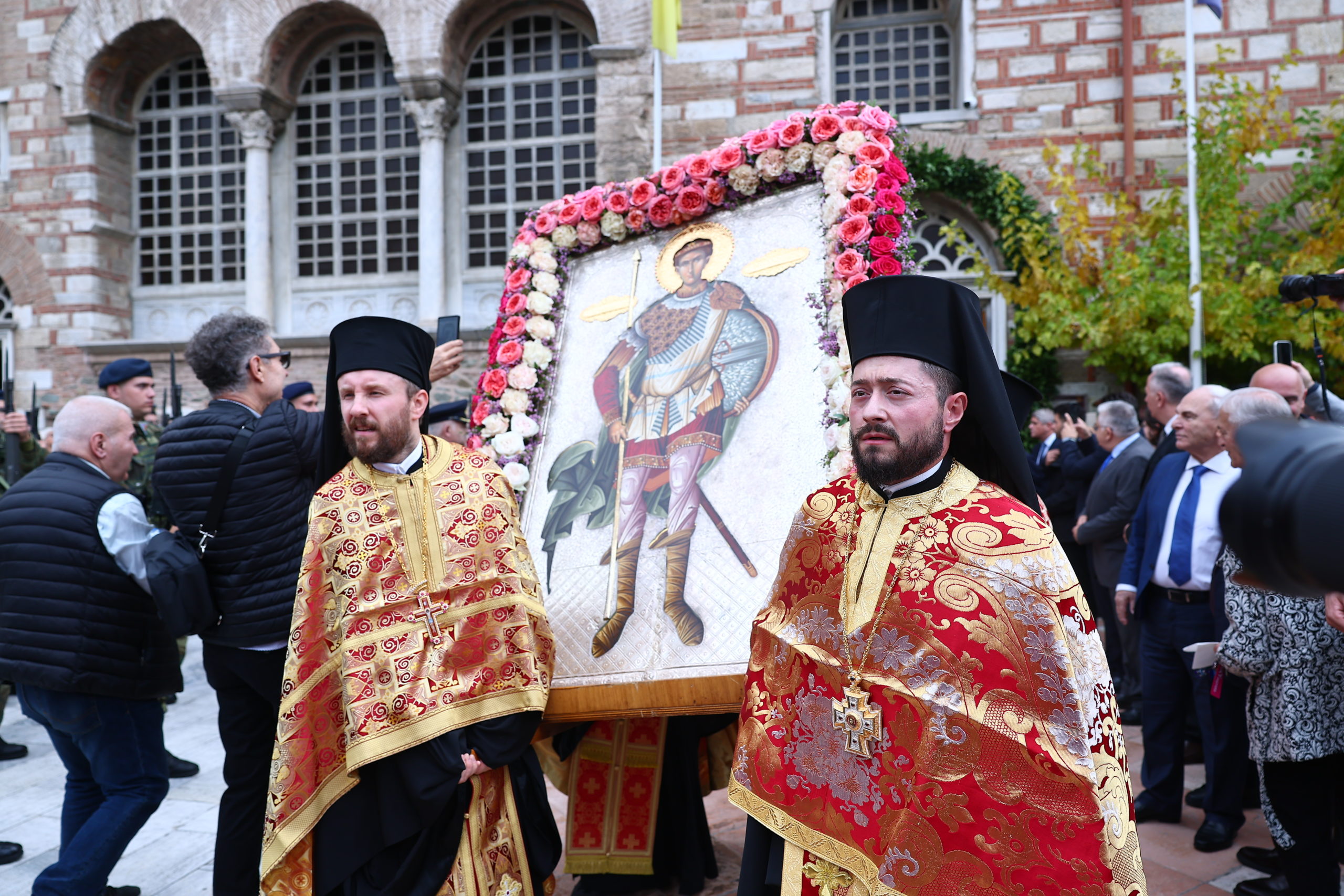 Litani e lipsaneve të Shën Dhimitrit u mbajt në Selanik - foto 10
